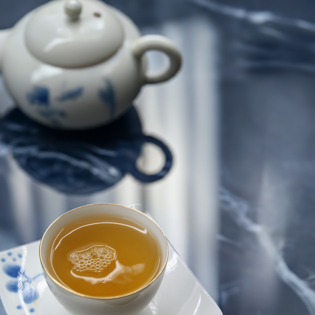Pu-erh Tea in a Cup