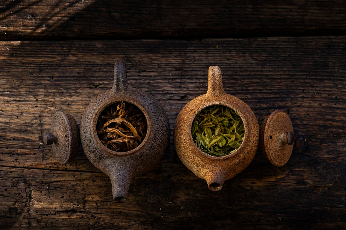 Tea pots with Pu-erh tea leaves