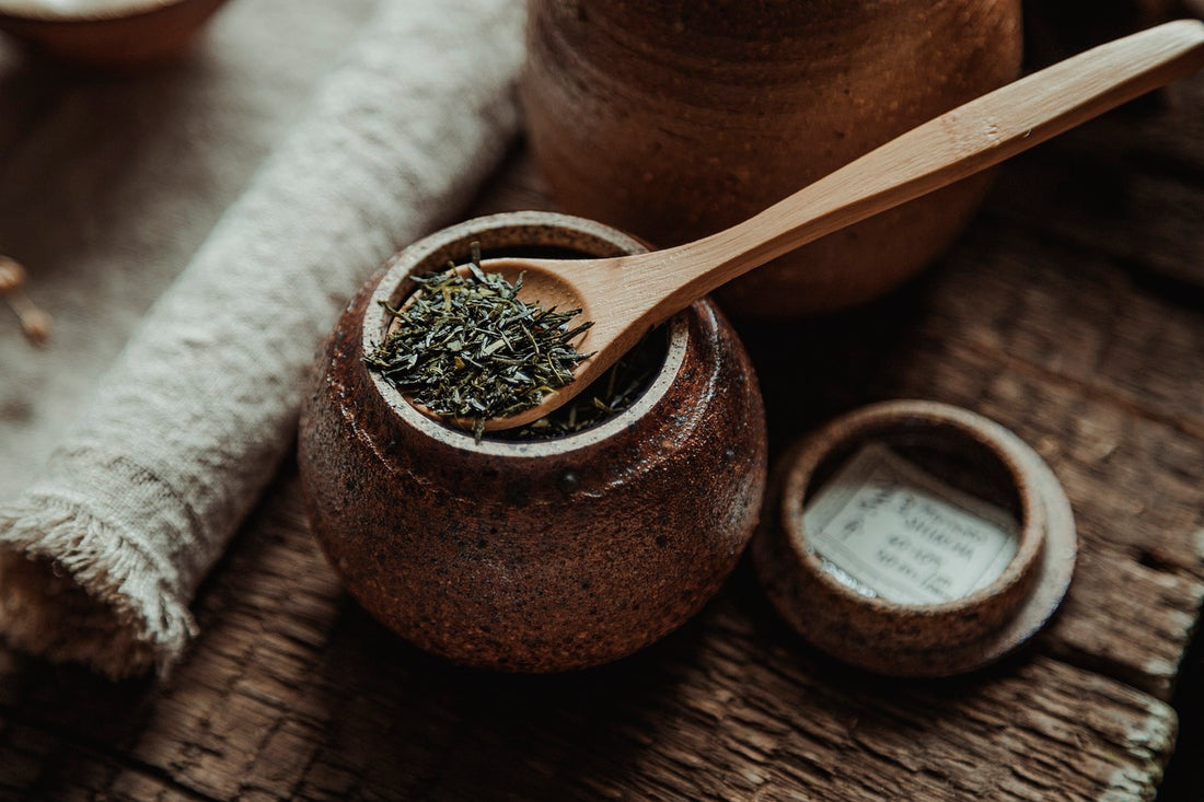 Puerh tea leaves in storage pot