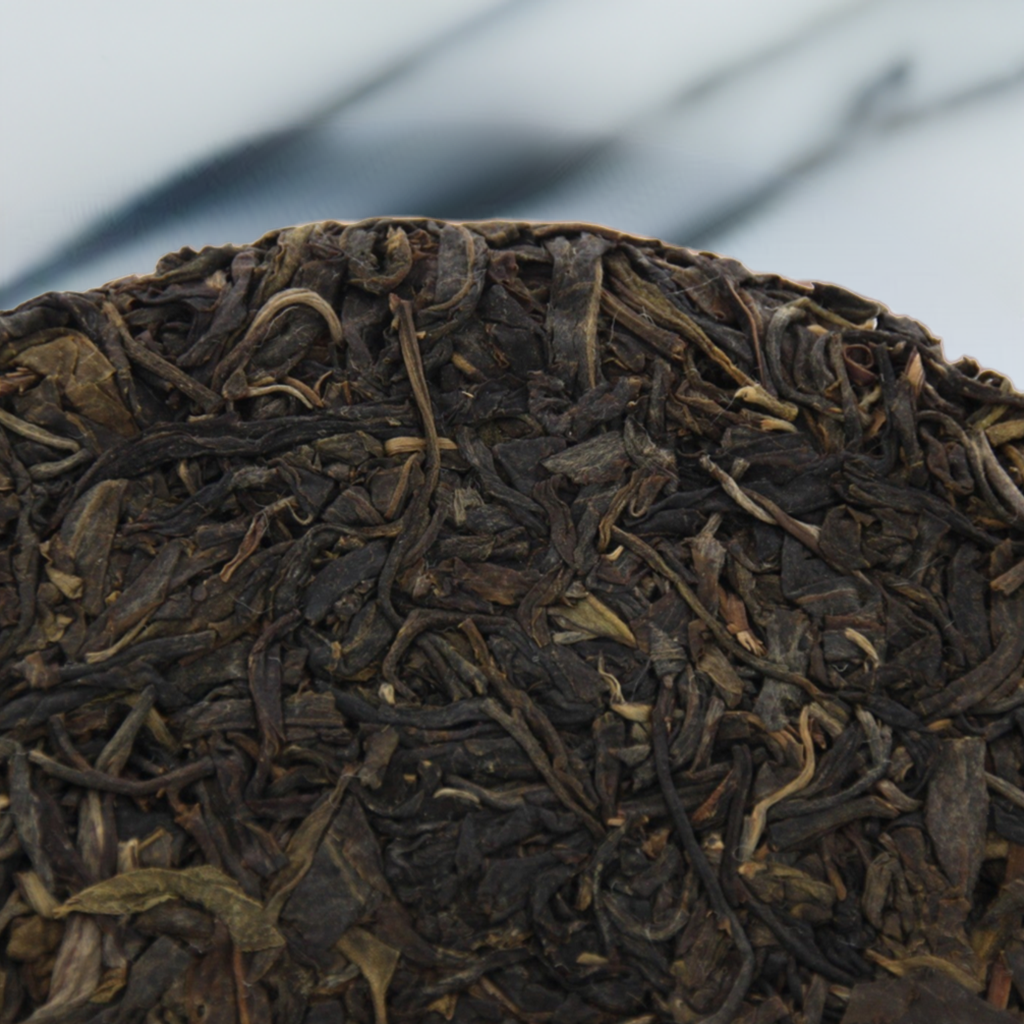 2018 Yiwu Mountain Pu-erh Raw Tea